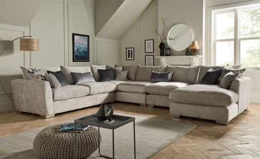 Sofas & Chairs