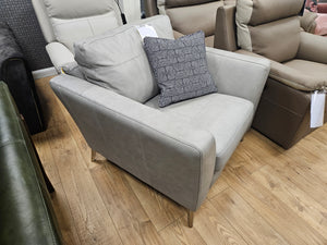 Clearance Fowey Hide Chair