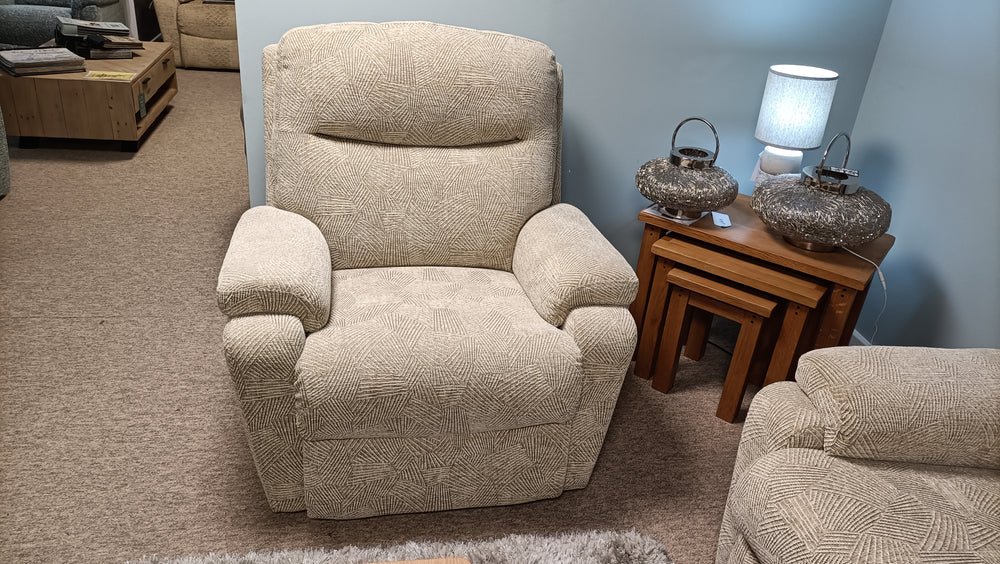 Clearance Tadley Electric Reclining Chair