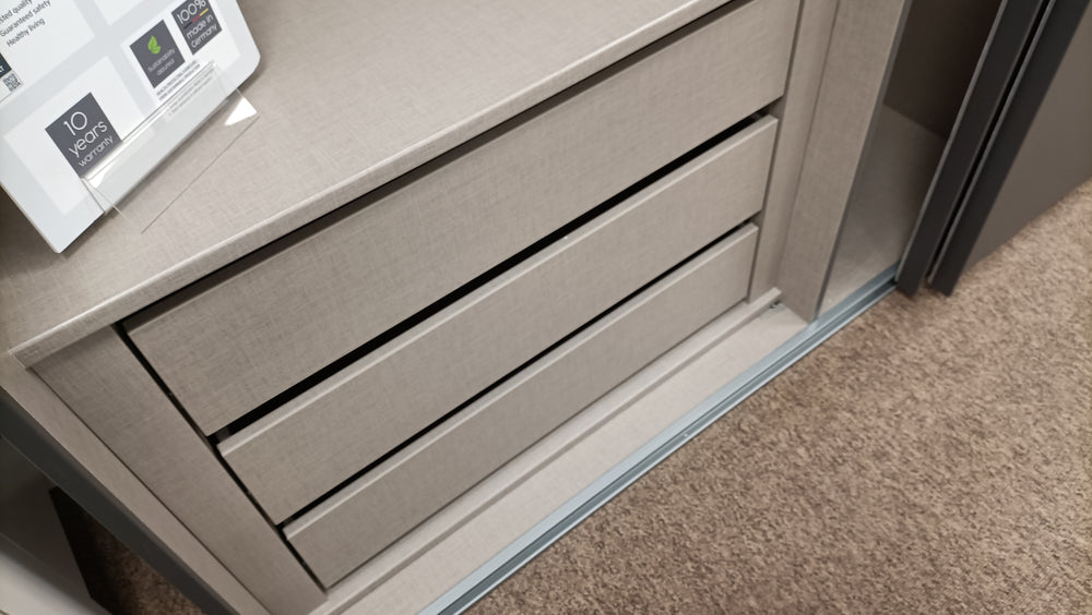 Clearance Rauch Zenaya Fitted/Freestanding Robe