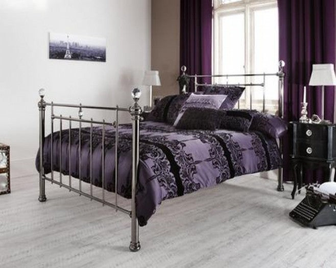 Cambridge Metal 4ft6 Bed Frame