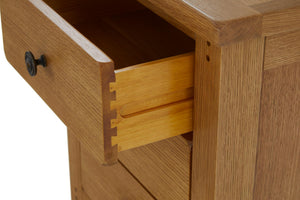 Bordeaux Bedside