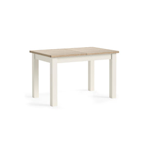 Meadow Brook Oak Extending Dining Table