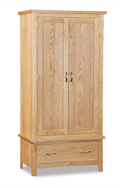 Tosca Gents wardrobe
